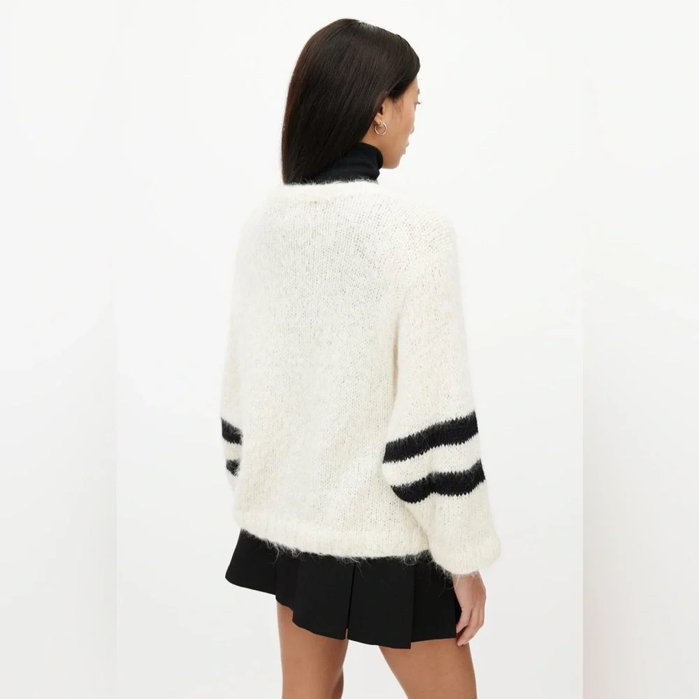 SMYTHE X Augden Cream 67 Knit Sweater size Small